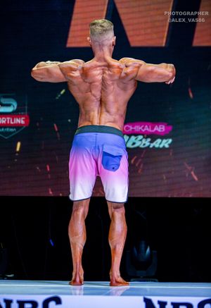 MEN‘S PHYSIQUE 174